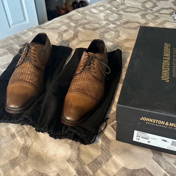 Johnston & Murphy
Cormac woven cap toe mohogany Italian calfskin - Picture 2 of 10